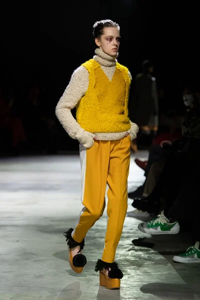 Look 36